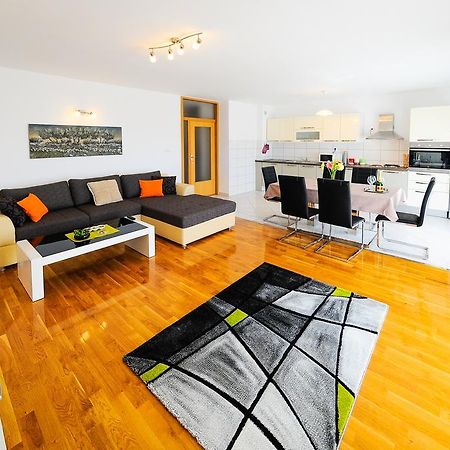 Apartments Rajic Split Room photo