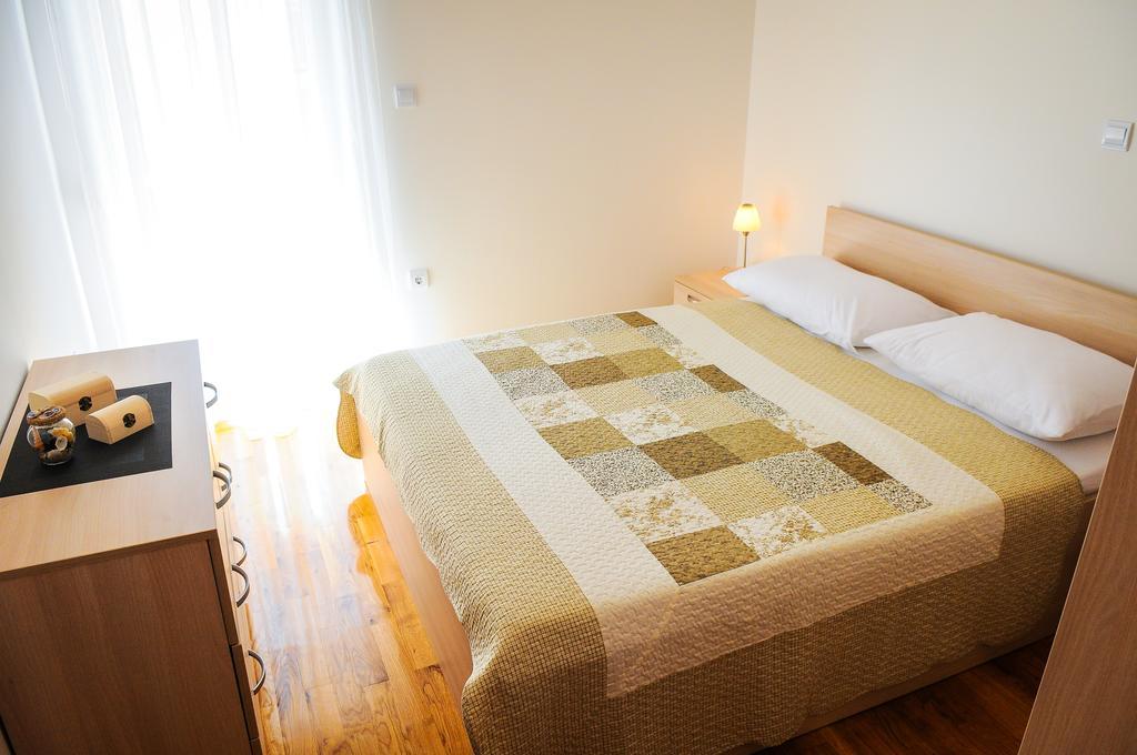 Apartments Rajic Split Room photo