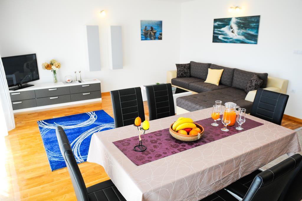 Apartments Rajic Split Room photo